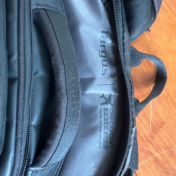 Targus Backpack - Picture 11 of 15